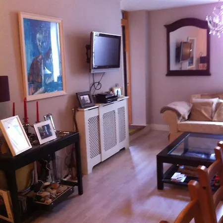Apartment Beautiful Location *